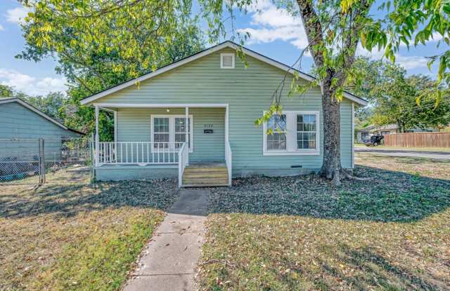 Newly Remodeled 2BD 1BA Home in Waco - 3132 North 25th Street, Waco, TX 76708