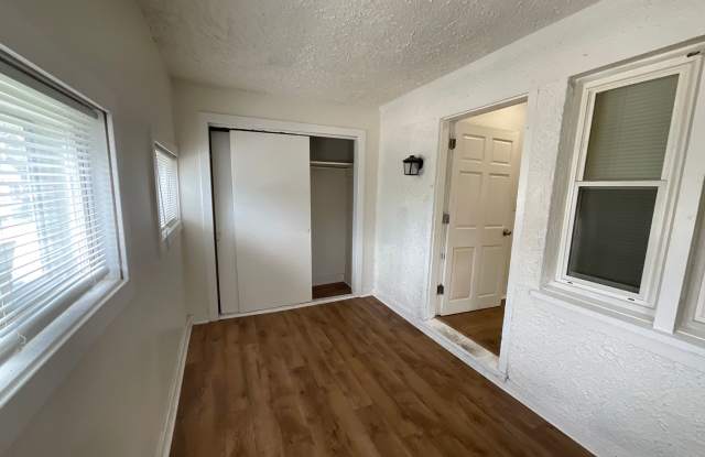 Charming Riverwest & Harambee Area Single-Family Home Gallery 3