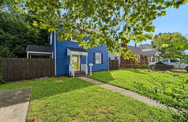 Newly Renovated 2-Bedroom Home Gallery 3