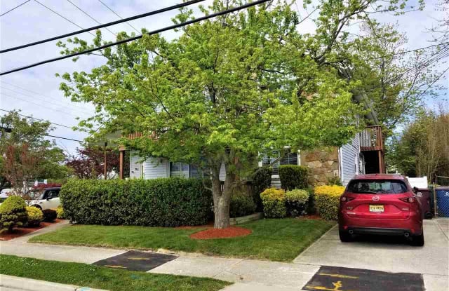 421 N Lafayette Ave - 421 N Lafayette Ave, Ventnor City, NJ 08406