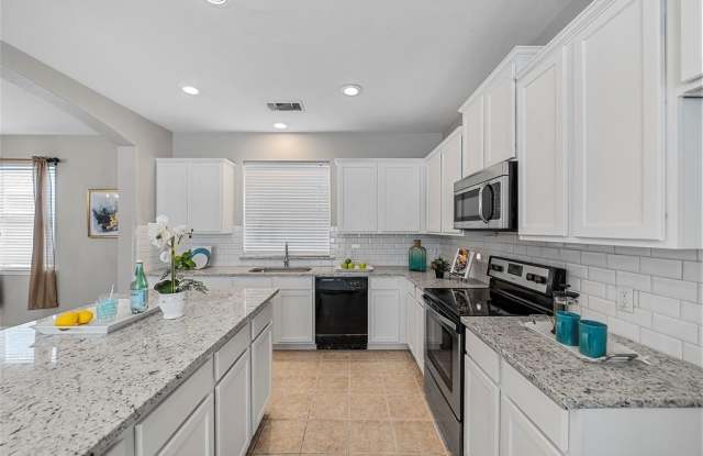 1725 Murphy Court Gallery 4