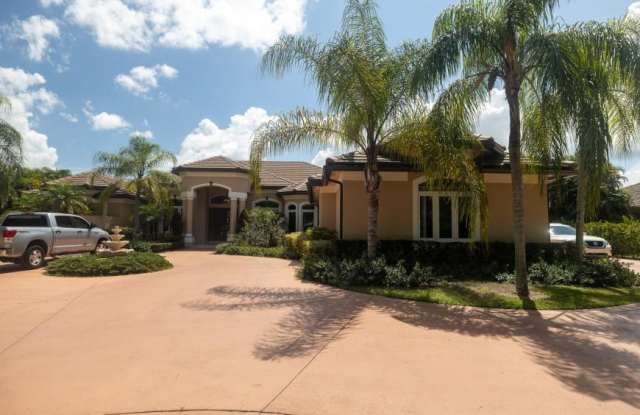 8480 MAN O WAR Rd. Gallery 1