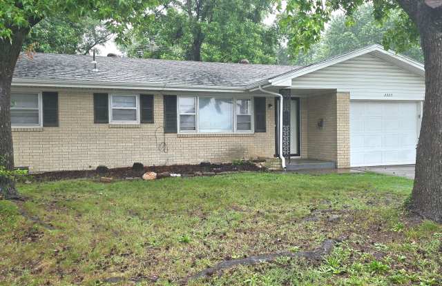 3 Bedrooms 2 Bathrooms $1195! photos photos 3 Bedrooms 2 Bathrooms $1195! photos photos