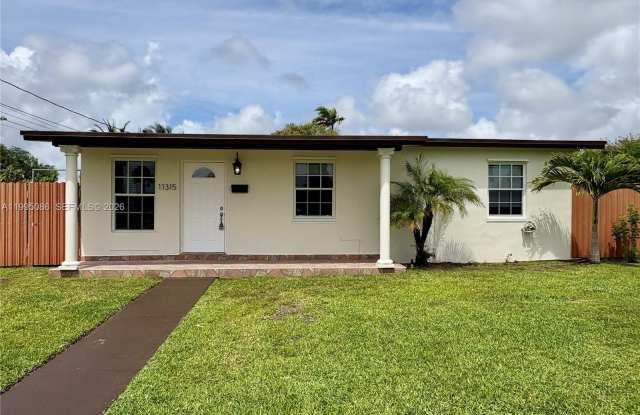 11315 SW 58th Ter photos photos