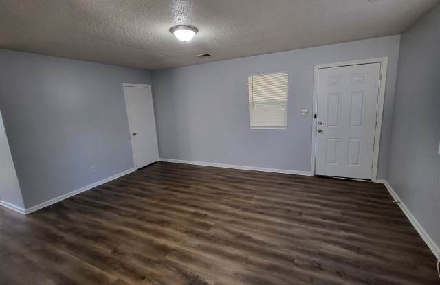 6149 Commodore Drive Gallery 3