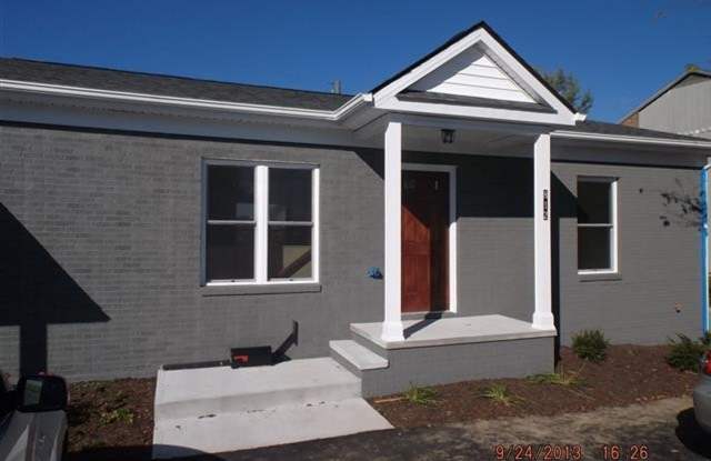 4 Bedroom 2.5 Bath Duplex photos photos