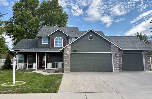 Beautiful 4-Bedroom Meridian Home with 4-Car Garage & Prime Location photos photos