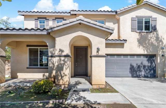 16526 Braeburn Lane Gallery 3