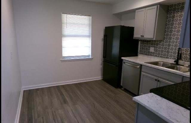 9418 Crofton Drive Gallery 4