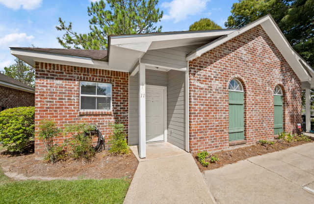 13601 Minton Lane, 11 Gallery 1