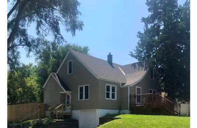 Spacious Four Bedroom Home! photos photos