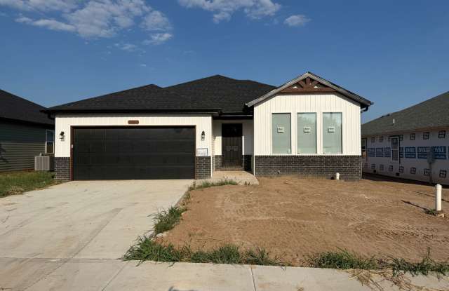 Great four-bedroom home in Northwest Springfield Gallery 1