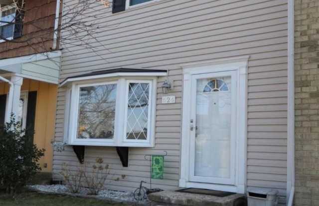 Beautiful 3 BR/2.5 BA Townhome in Millersville! - 524 Valleywood Road, Glen Burnie, MD 21108
