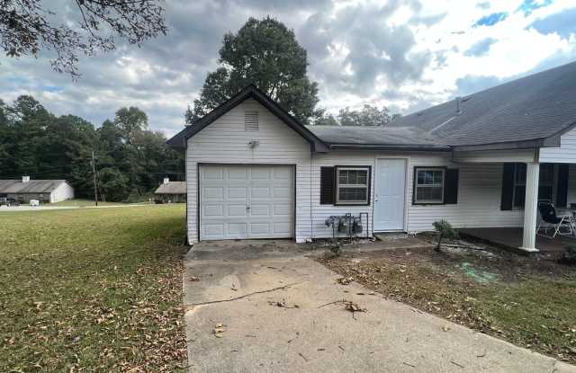 2 Bedroom, 1 Bathroom in Carrollton City photos photos