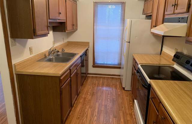 4103 The Oaks Dr Gallery 3
