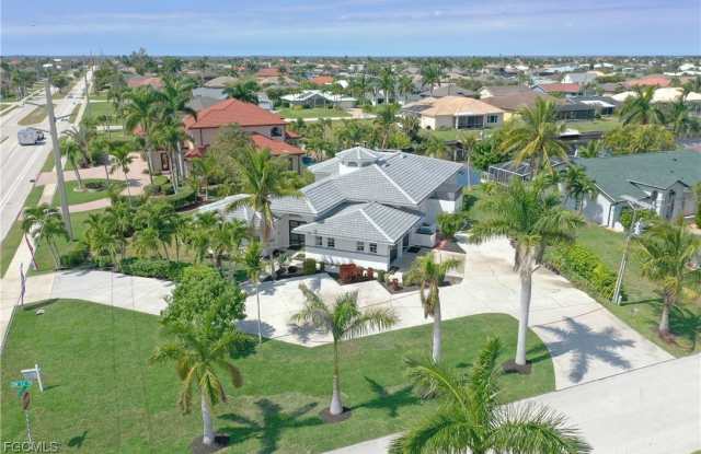 2417 Cape Coral Parkway W - 2417 Cape Coral Parkway West, Cape Coral, FL 33914