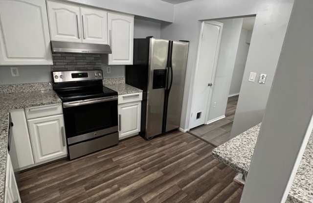 2864 MADEIRA CT #19 Gallery 3