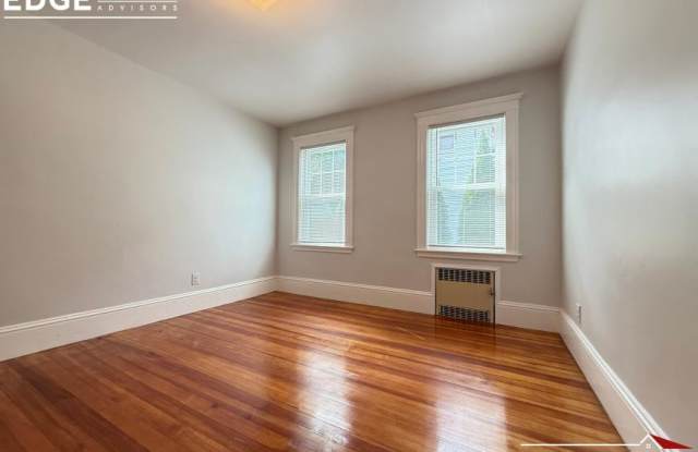 239-241 Boylston St. Gallery 4