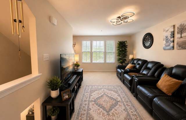 9827 POSTERITY LN Gallery 4