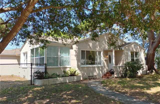 4563 2ND AVENUE N Gallery 3