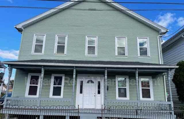 327 East Locust Street - 2 photos photos