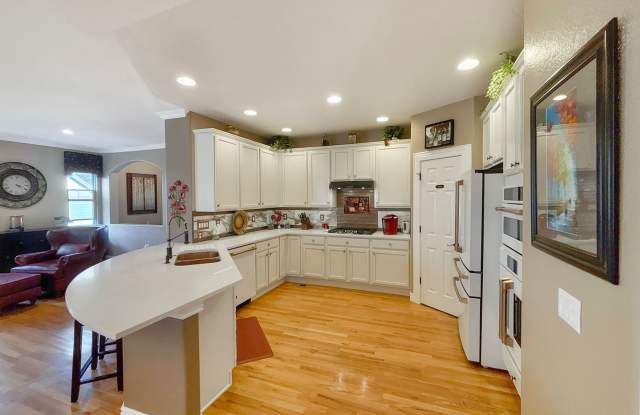 Heritage Eagle Bend Winter Season Rental • Jan-March • Adult Community•Utilities Included•Furnished Gallery 4