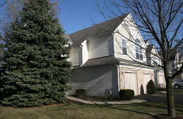 3029 AUTUMN LAKE Drive - 3029 Autumn Lake Drive, Aurora, IL 60504