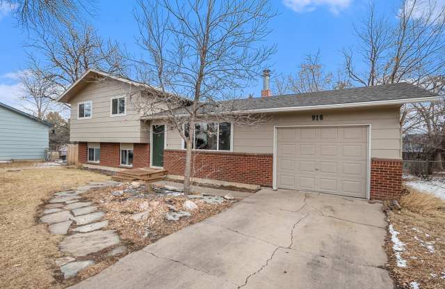 Beautiful 4-Bedroom Home in the P.O.E.T. Neighborhood - Available August 1, 2026! photos photos