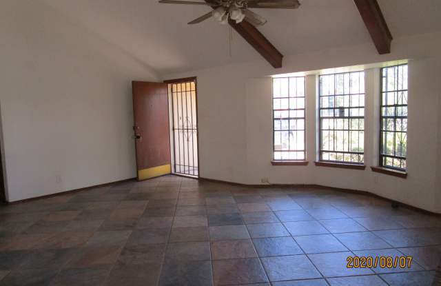 11352 DAVID CARRASCO Drive Gallery 2