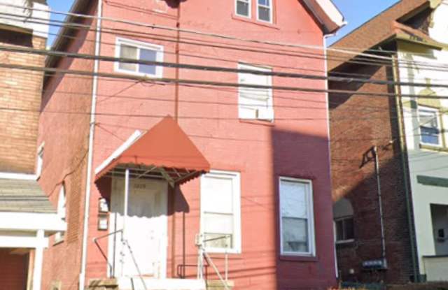 3209 Niagara St photos photos