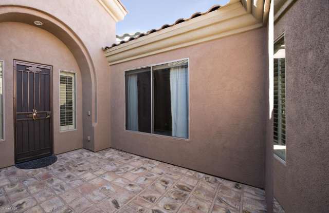 40902 N CONGRESSIONAL Drive Gallery 3