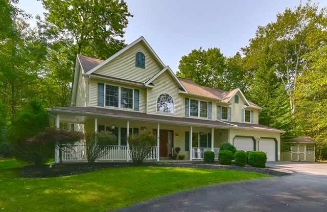 80 Hillbrook Drive Gallery 2