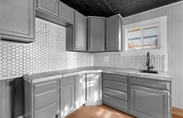 10221 16th Ave E, #C photos photos