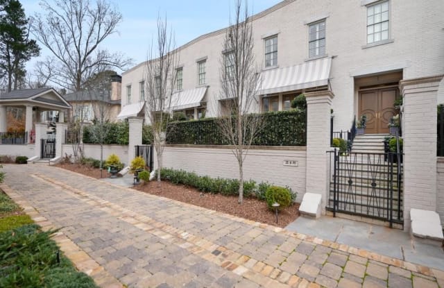 218 Calypso Circle - 218 Calypso Circle, Atlanta, GA 30305