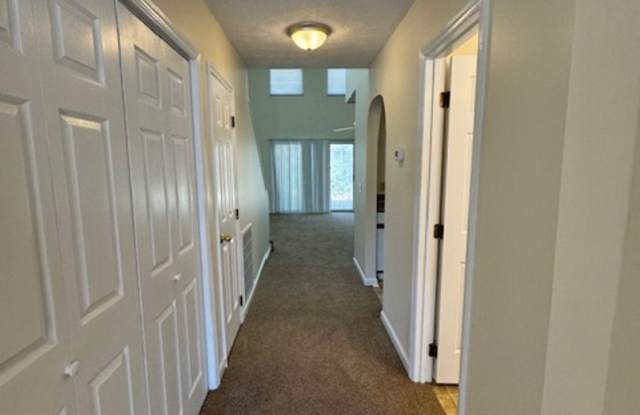Close to Wrightsville Beach - Hanover Place Gallery 4