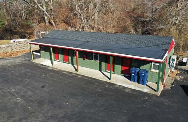 825 Scenic Hwy unit: 4 photos photos