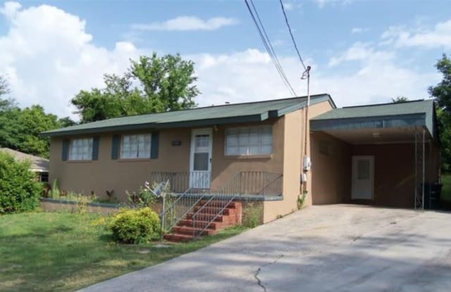 1523 Canterbury Rd. photos photos