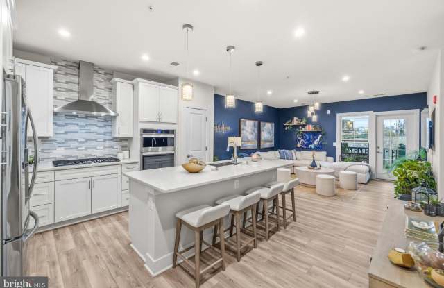 102 SAINT IVES Place unit: 404 photos photos 102 SAINT IVES Place unit: 404 photos photos