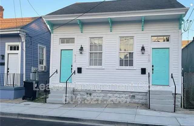 912 North Prieur Street photos photos