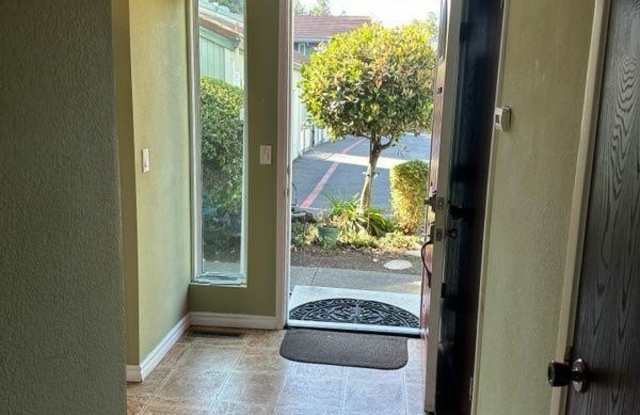 5053 Country Club Drive Gallery 1