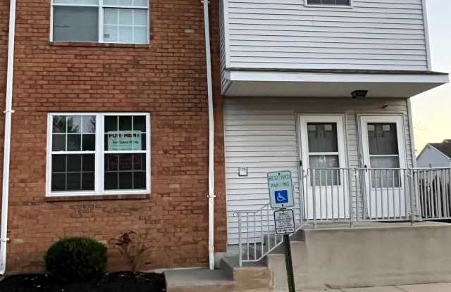 815 WOODCHIP ROAD photos photos