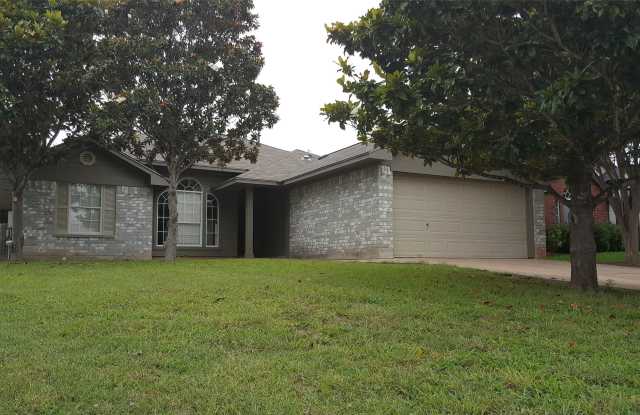 507 Clear Springs Lane Gallery 3