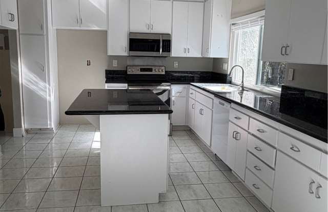 2866 Treeview photos photos