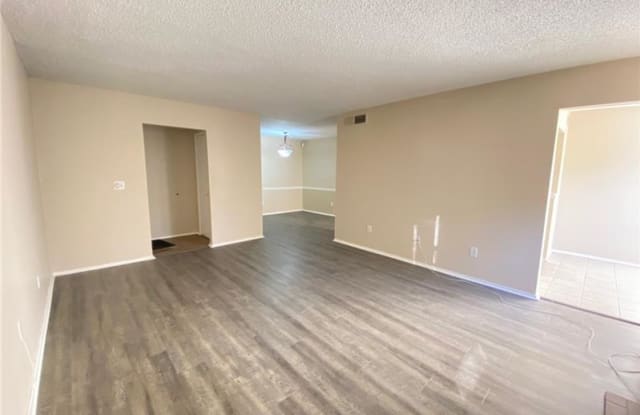 2212 Huntingdon Chase - 2212 Huntingdon Chase, Sandy Springs, GA 30350
