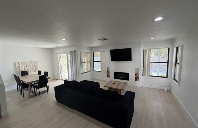3004 Ocean View Drive Gallery 3
