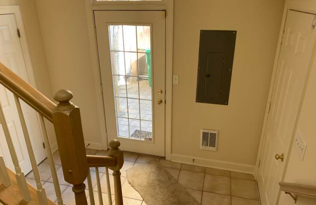 312 HART MEWS Gallery 3