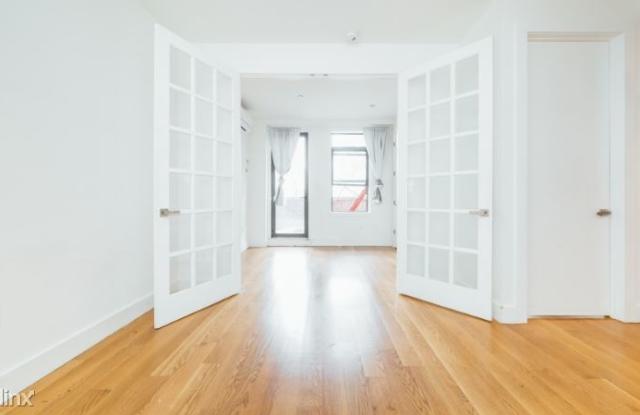 140 Manhattan Ave Gallery 3