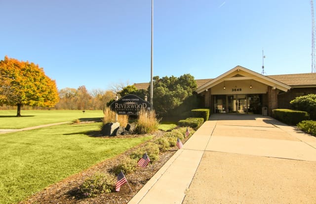 Riverwood Apartments photos photos