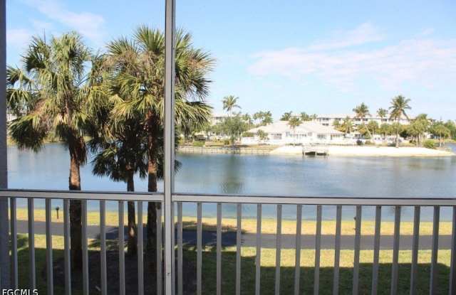 16625 Lake Circle Drive Gallery 4