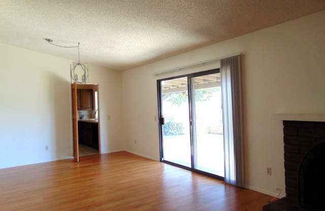 880 Kimberly Ct Gallery 4